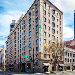 Holiday Inn Express & Suites - Atlanta Downtown By Ihg